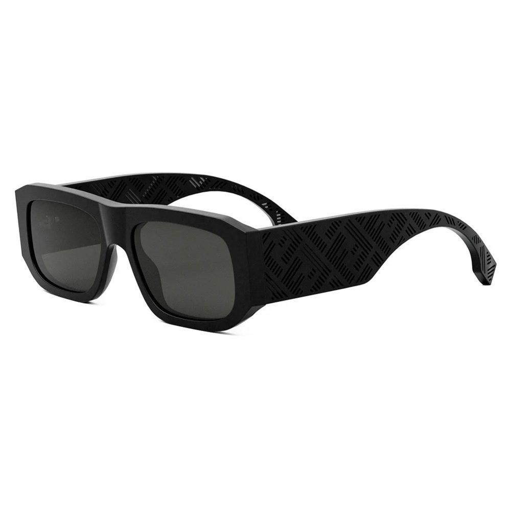 NWT Fendi Sunglasses with Case and set
